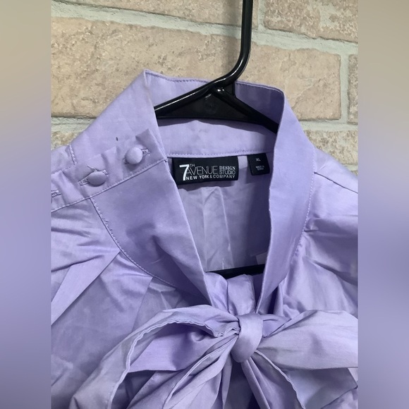 7th Avenue Design - Lavender Sleeveless Top with bow collar - Picture 6 of 7